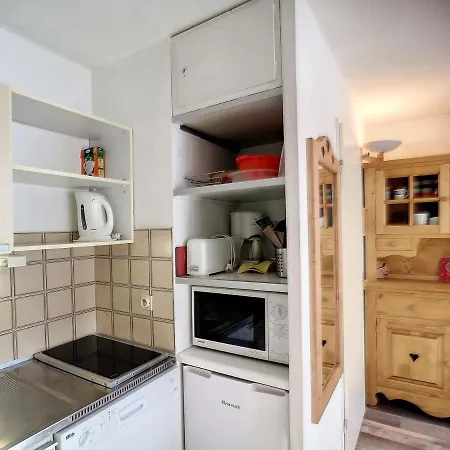 2p 4 Pers., 25m², Sud, En Bas Des Pistes, Les Menuires - Fr-1-178-371