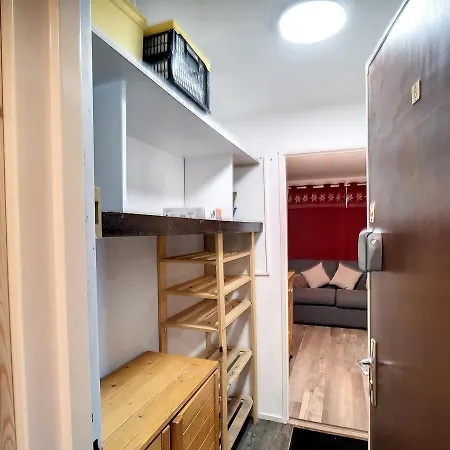 2p 4 Pers., 25m², Sud, En Bas Des Pistes, Les Menuires - Fr-1-178-371 *